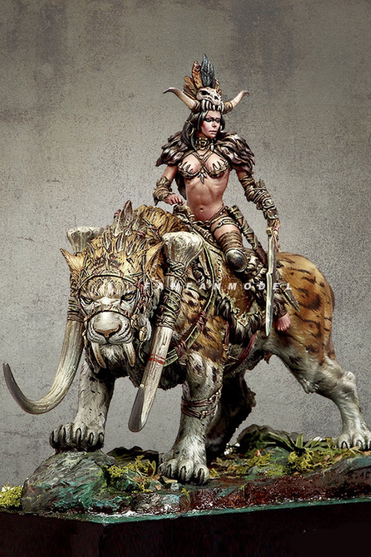 3DPrint 1/24 BS Cougar Hunter Female Rider Resin Figure (Original Special White Model)